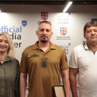 Перша заступниця начальника ОВА Наталя Заболотна та учасники зустрічі