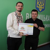 Заступник начальника ОВА Андрій Кавунець та учасник заходу