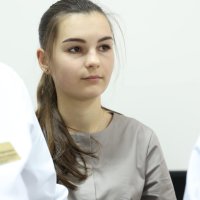 учасник зустрічі