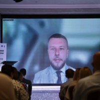 Учасник заходу онлайн